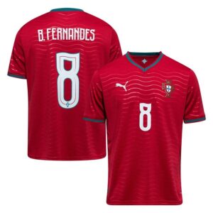 Portugal Hjemmebanetrøje VM 2026 B. FERNANDES 8 - PUMA, størrelse Small