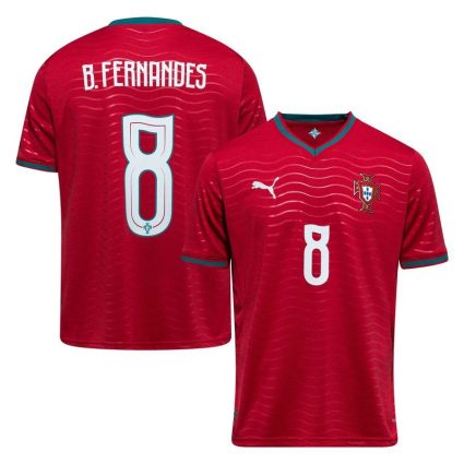 Portugal Hjemmebanetrøje VM 2026 B. FERNANDES 8 - PUMA, størrelse Small