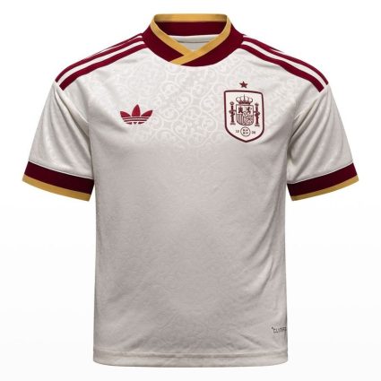 Spanien Udebanetrøje VM 2026 - adidas, størrelse Small